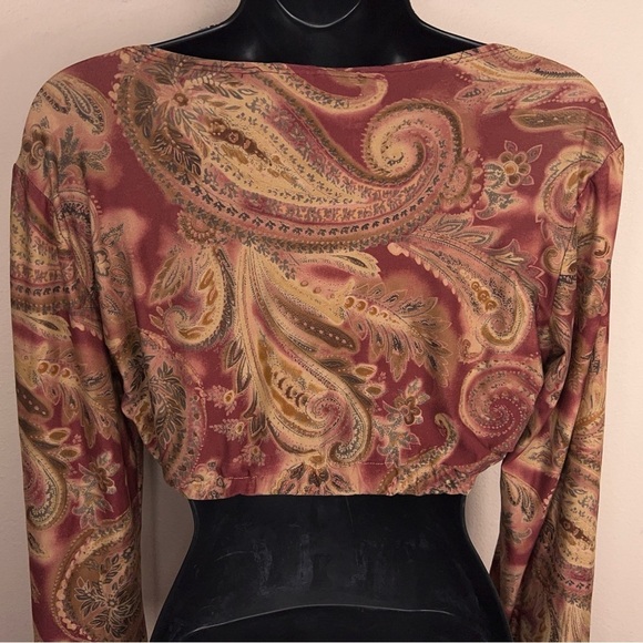 MEDIUM PAISLEY RUCHED LONG SLEEVE CROP TOP BURGUNDY BOHO HIPPIE - Picture 5 of 10